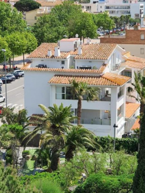 Roses, Magnifique appartement dans une résidence